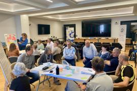 Séance de travail en séminaire