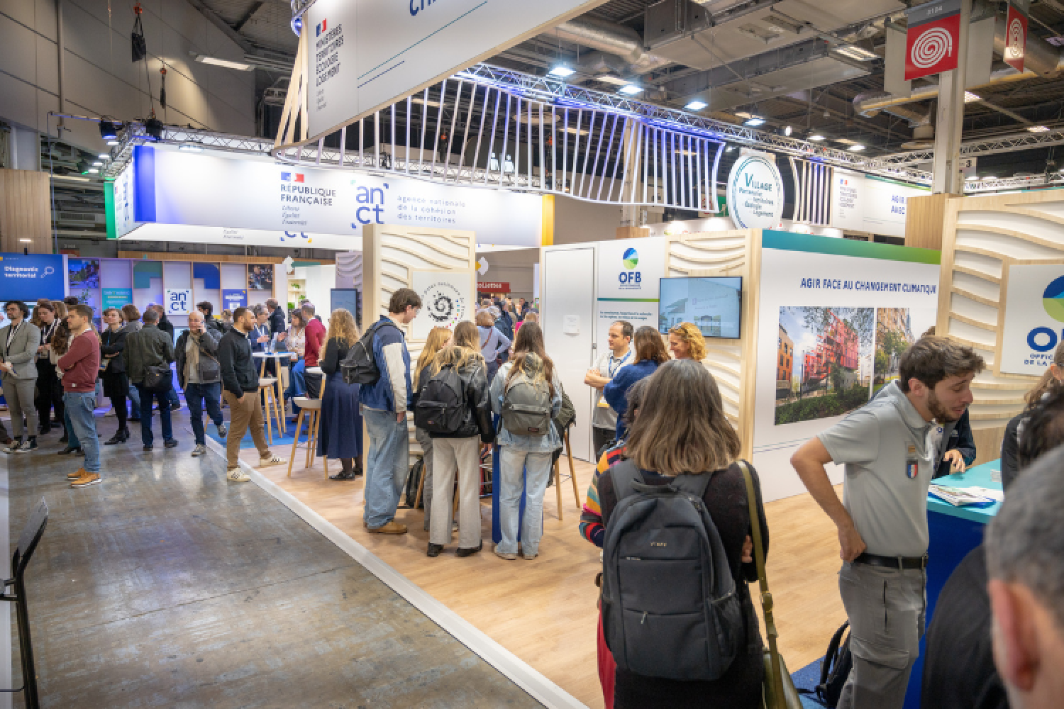 Stand des parcs nationaux  au Salon des maires et des collectivités locales 2024